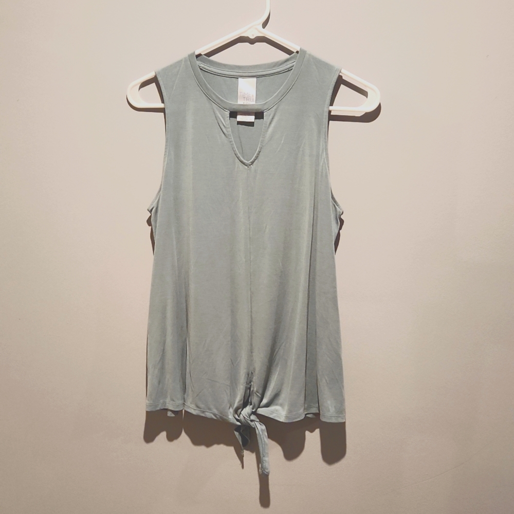 Loose fitting tank top